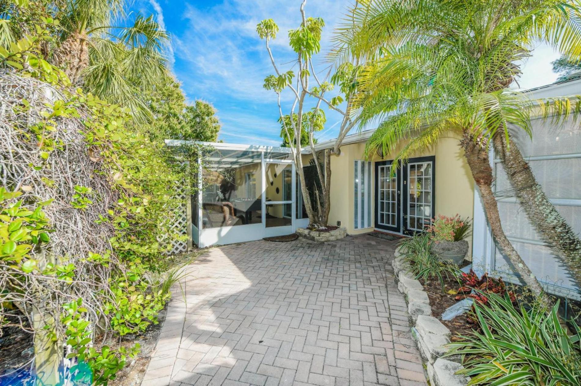 Island Time - Home Wenclosed Lagoon Style Pool Spa Walk To Beach Bikes Holmes Beach Luaran gambar